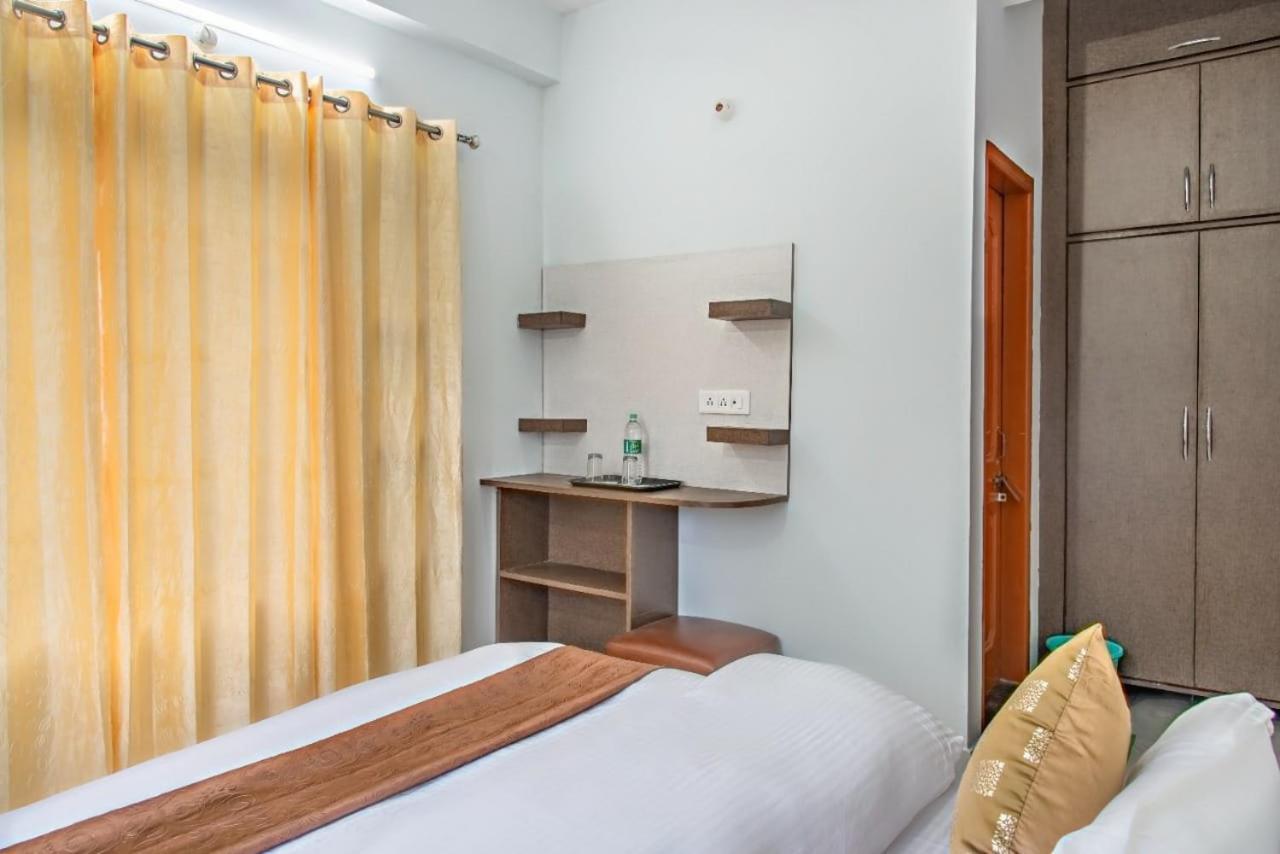 Mystic Kasauli I Pvt Balcony I Peacefull Area I Serviced Apt I By Exotic Stays Экстерьер фото