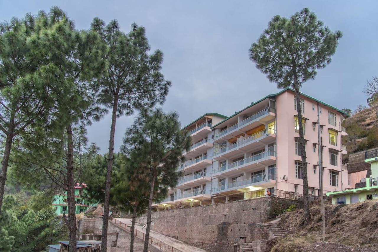 Mystic Kasauli I Pvt Balcony I Peacefull Area I Serviced Apt I By Exotic Stays Экстерьер фото